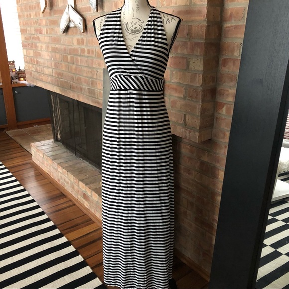 Ann Taylor Dresses & Skirts - Ann Taylor Stripe Maxi Dress